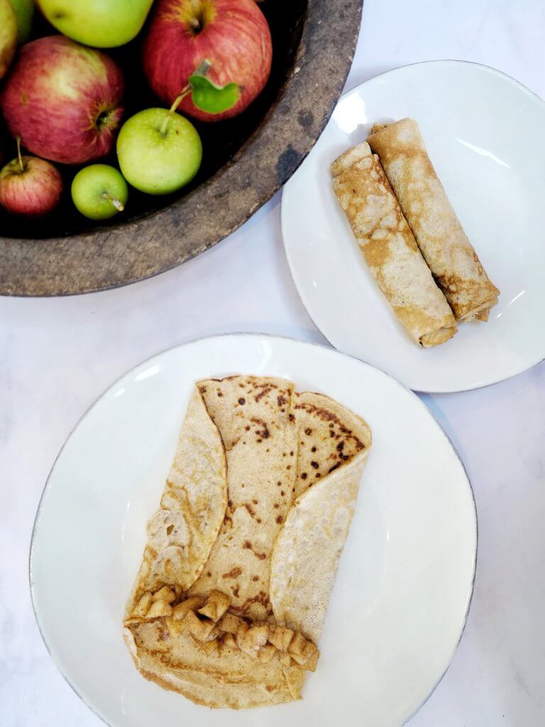 Apple_cinnamon_crepe_rolls